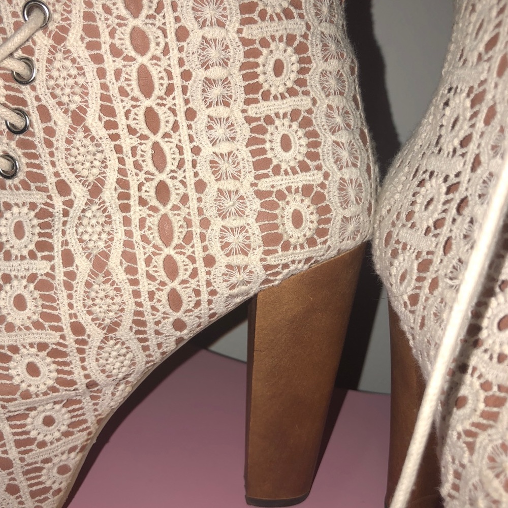 👠👠👠 - Picture 2 of 4